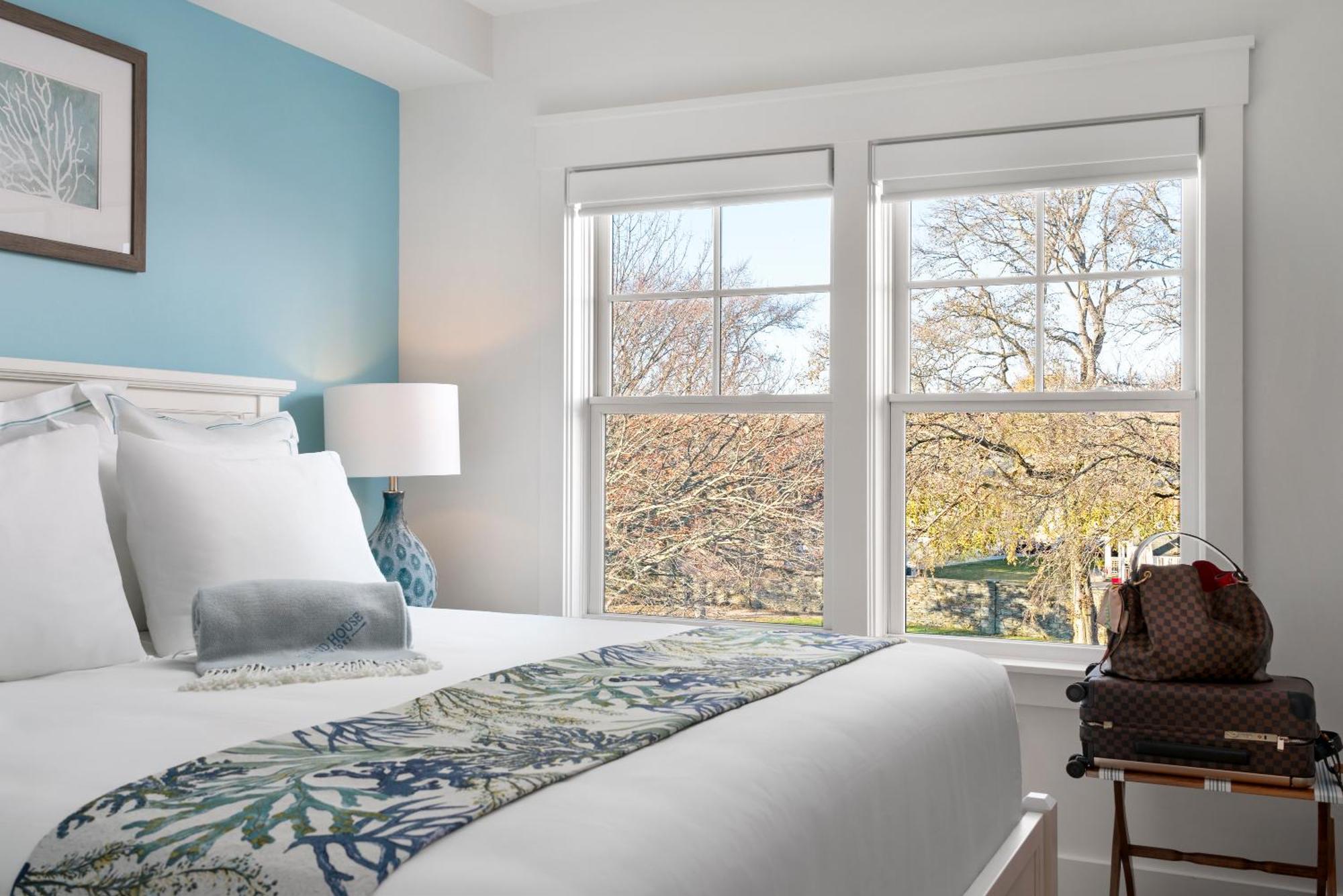Island House Newport Hotel Buitenkant foto
